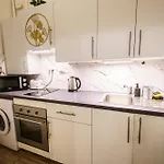 Old Fashion Downtown Parlament Apartment